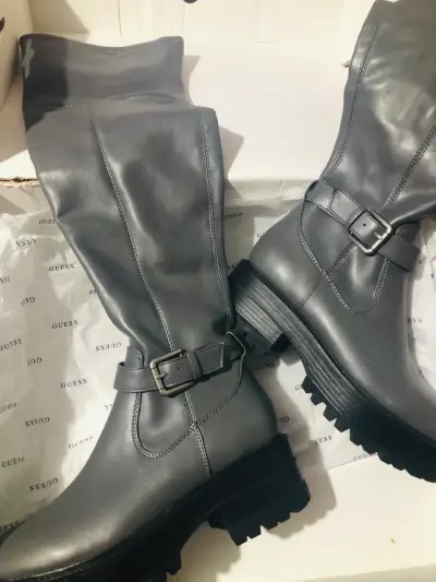 Botas negras Guess - miniatura 4