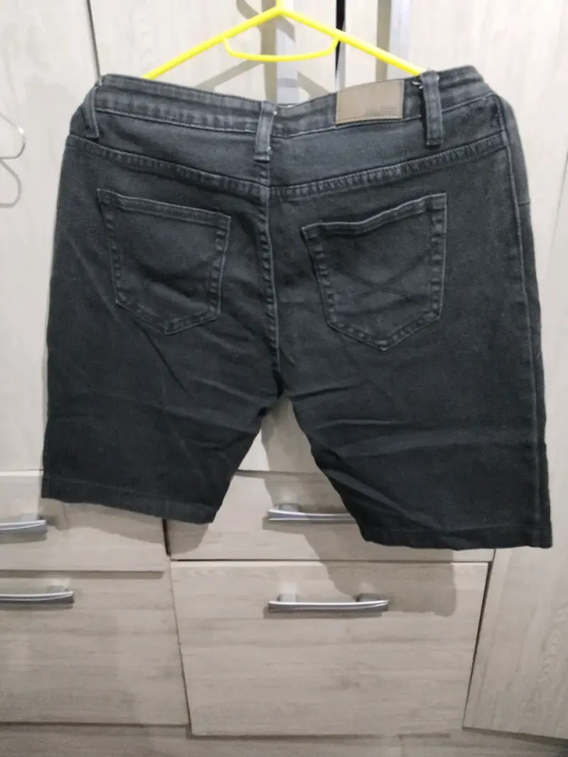 Shorts de mezclilla negros - 2