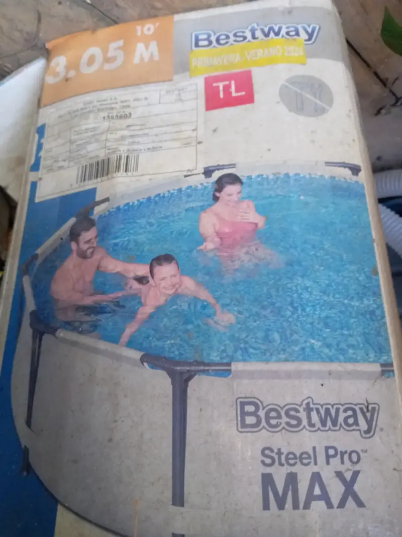 Piscina Bestway Steel Pro MAX 3.05M
