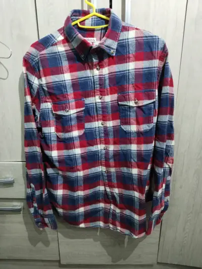 Camisa a cuadros roja y azul - miniatura 1