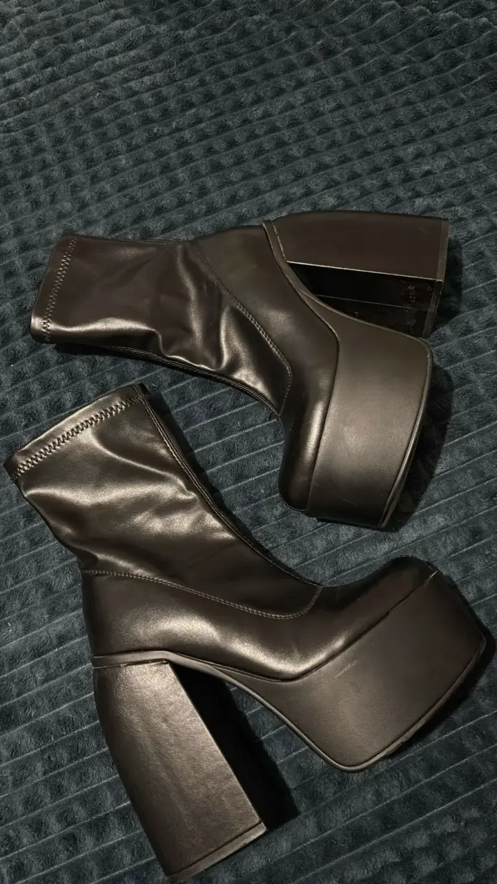 Botines plataforma negros - 1