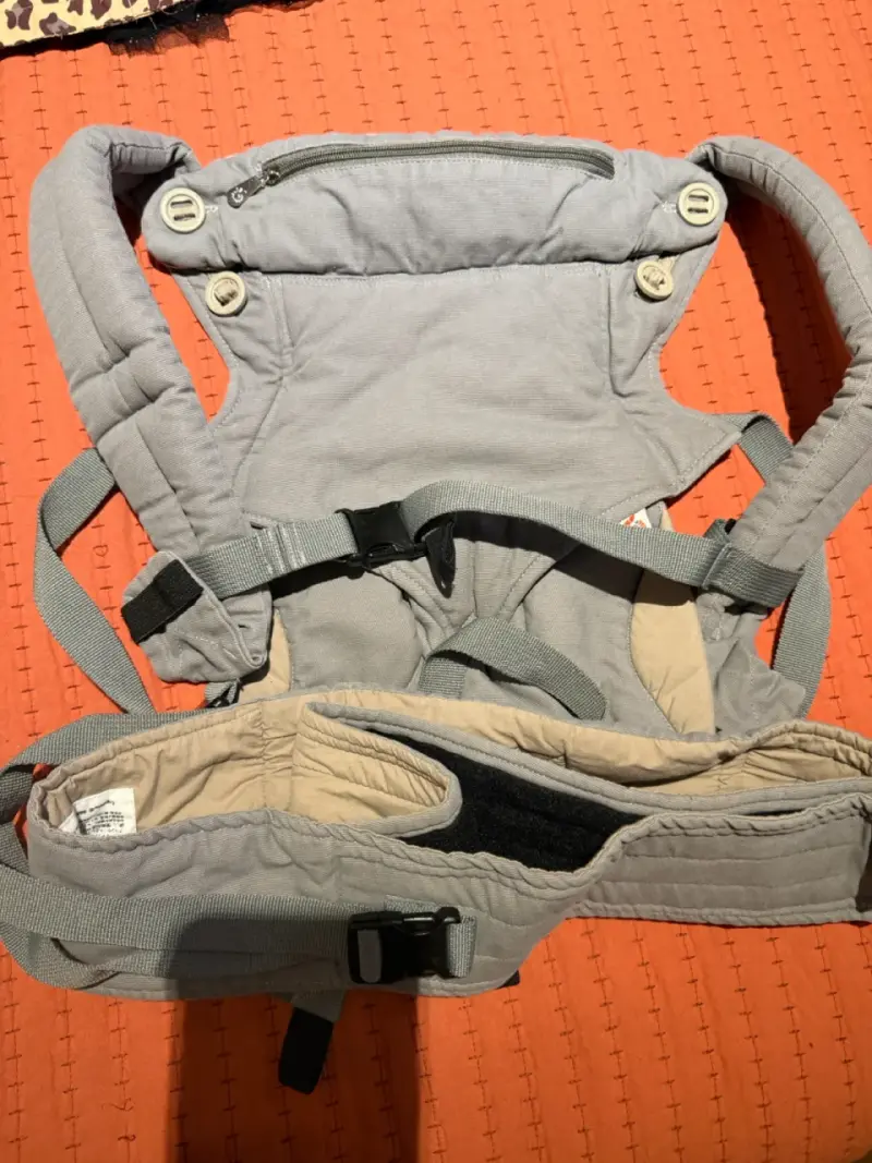 Portabebé Ergobaby 360 gris - 5