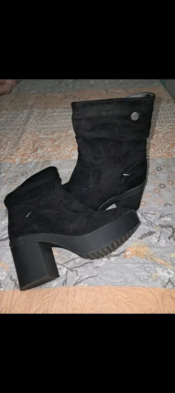 Botas negras de gamuza - 2