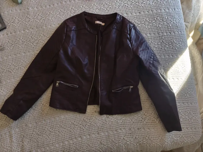 Chaqueta de cuero burdeo - 2