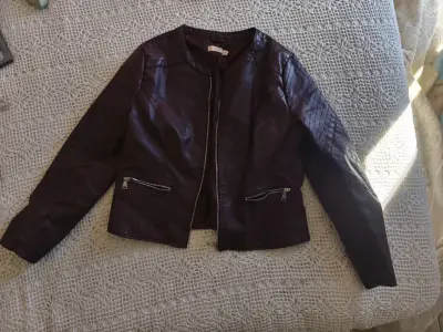 Chaqueta de cuero burdeo - miniatura 2