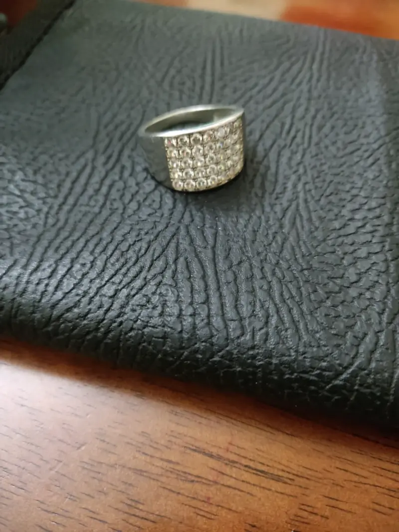 Anillo con incrustaciones brillantes plata 925 - 1