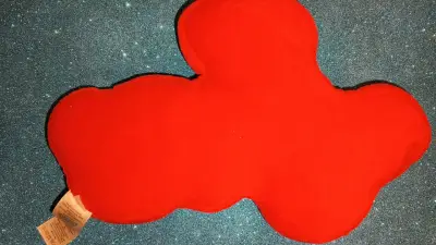 Cojín decorativo rojo 'Love' - miniatura 2
