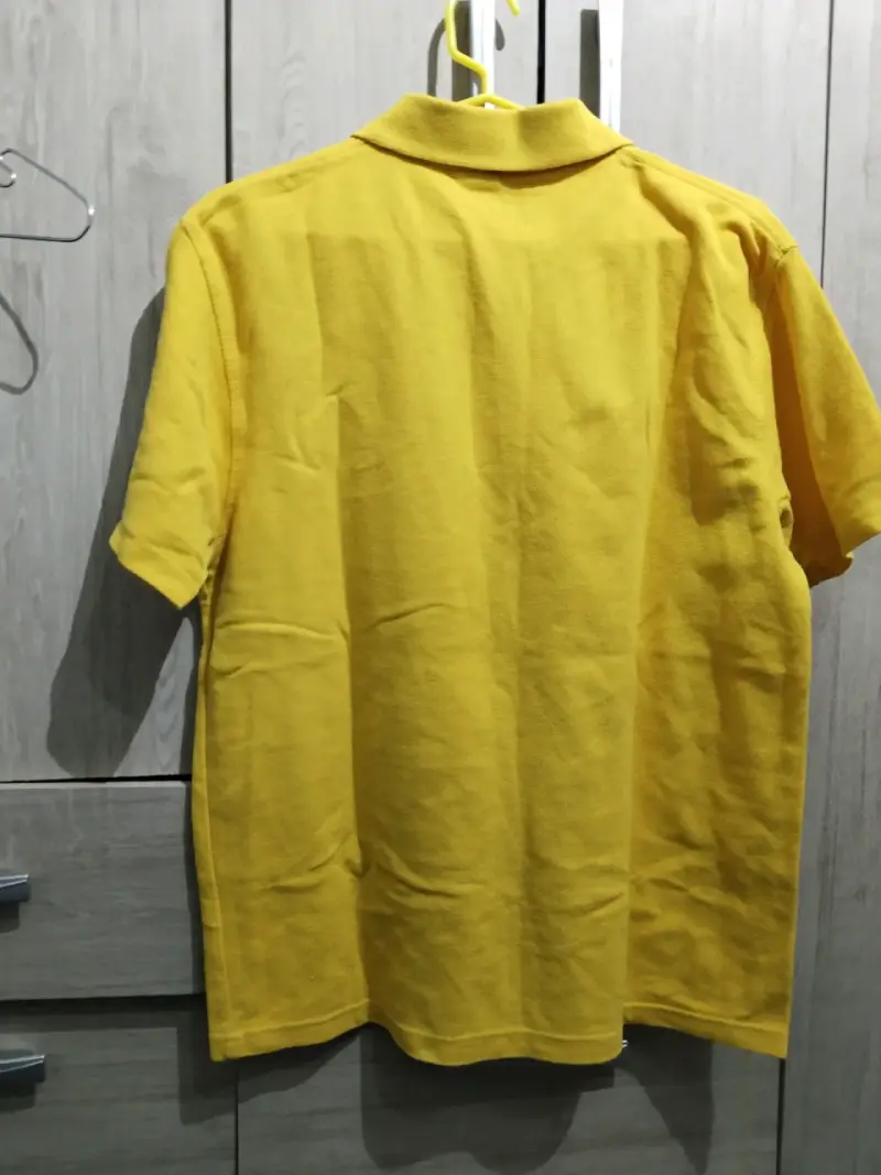 Polera tipo polo amarilla - 2