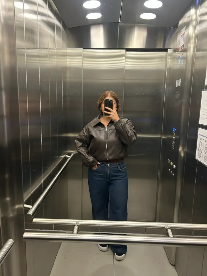 Chaqueta de cuero marrón