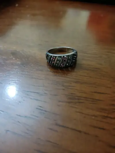 Anillo con piedras decorativas plata 925 - miniatura 1