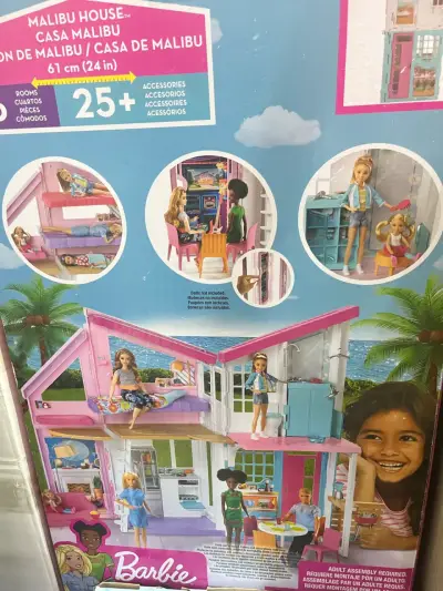 Casa de Malibu Barbie nueva - miniatura 1