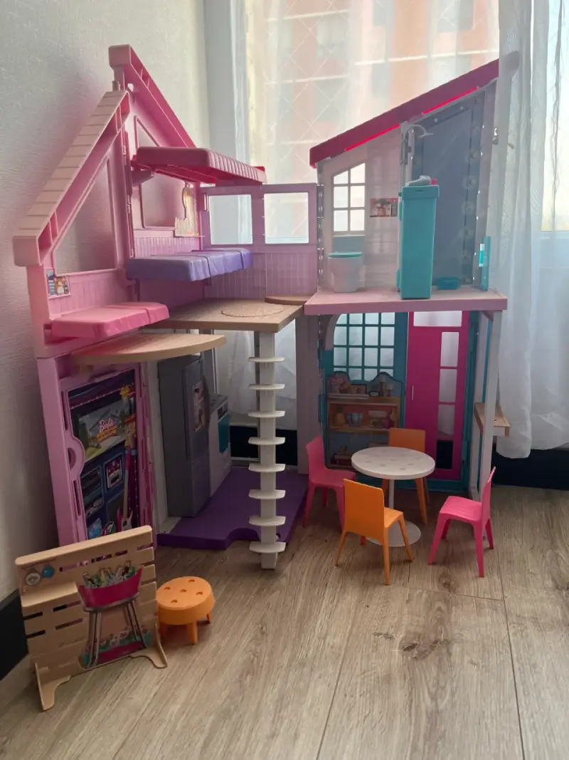 Casa de Malibu Barbie nueva - 3