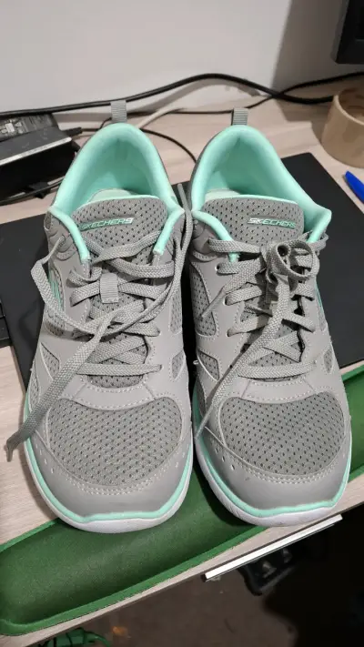 Zapatillas gris Skechers - miniatura 1