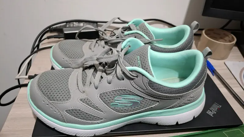 Zapatillas gris Skechers - 2