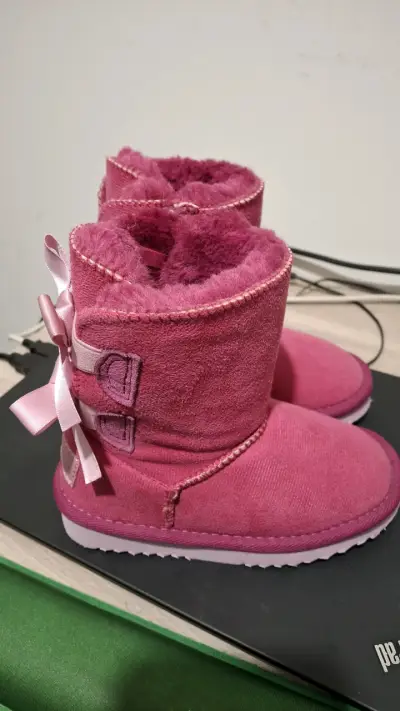 Botas rosadas de invierno para niña - miniatura 3
