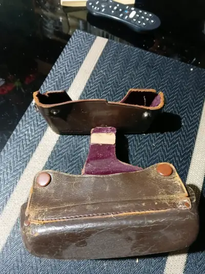 Funda de cuero para cámara vintage - miniatura 1