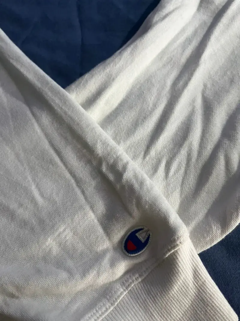 Polerón Champion azul y blanco - 4
