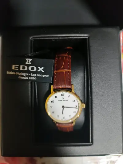 Reloj clásico Edox marrón - miniatura 3