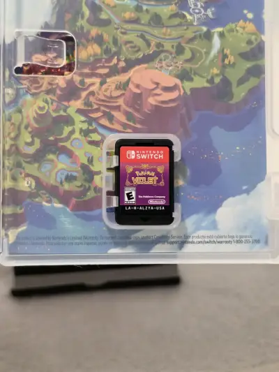 Pokémon Violet - Nintendo Switch - miniatura 4