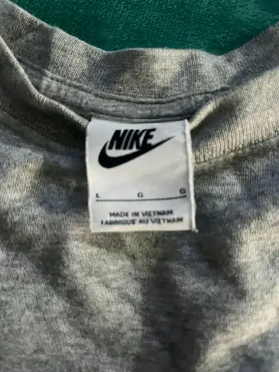 Polerón gris Nike - miniatura 3