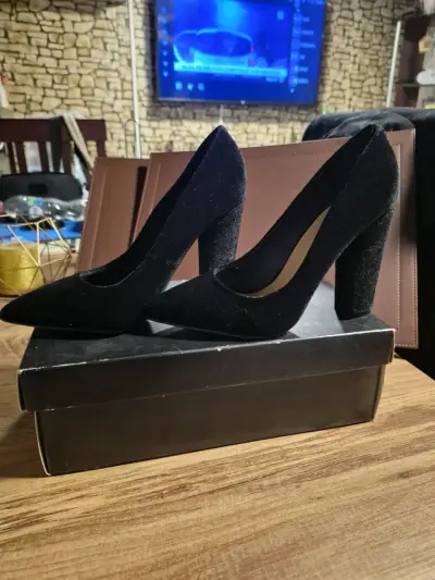 Tacones negros Gotta elegantes - miniatura 2