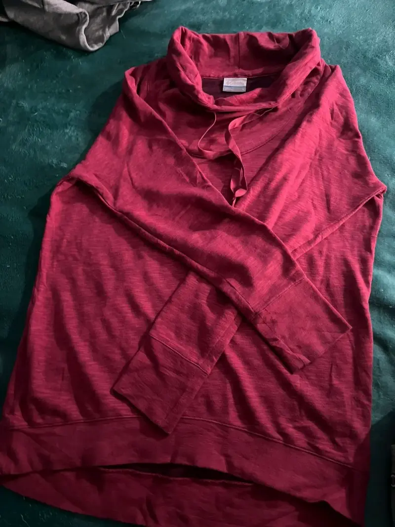 Polerón rojo Columbia cuello alto - 1