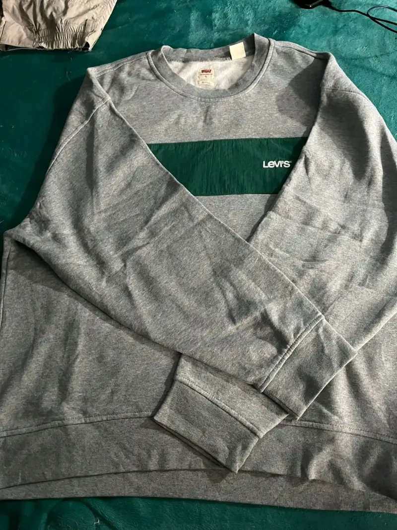 Polerón gris Levi's unisex - 1