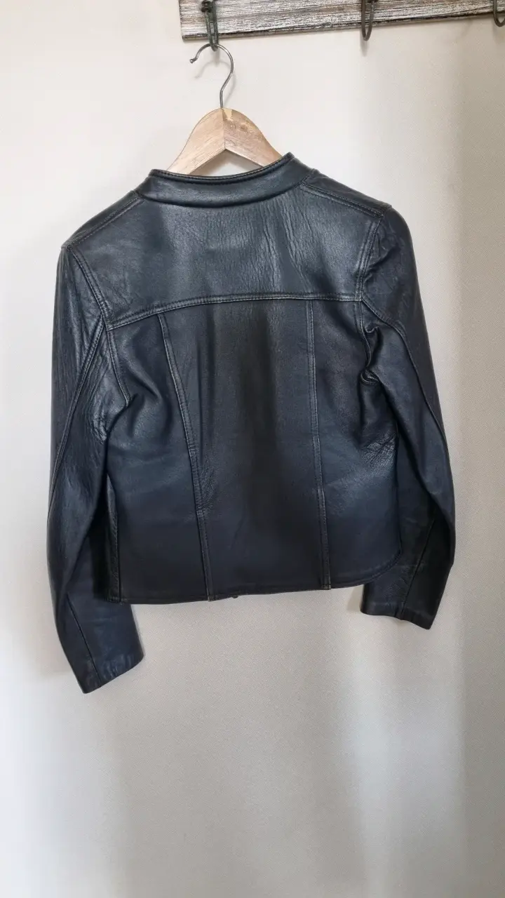 Chaqueta de cuero negra - 2