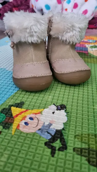 Botines bebe beige con forro - miniatura 1