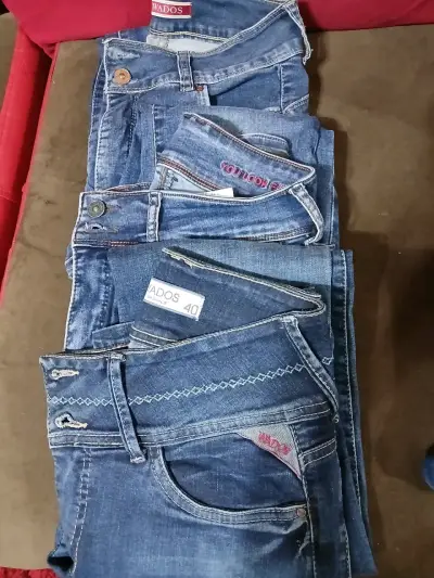 Jeans Varias Marcas - miniatura 3