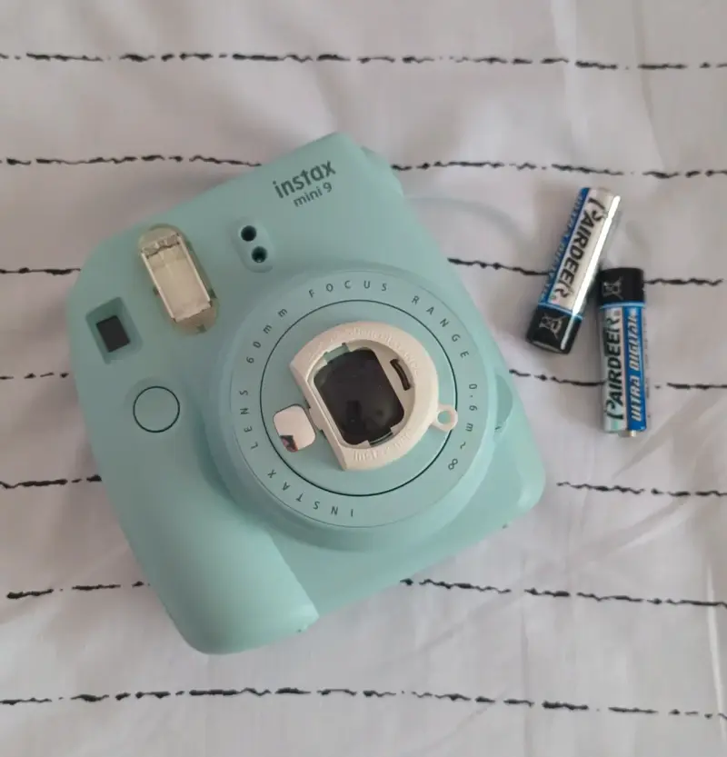 Cámara instantánea Instax Mini 9 celeste - 1