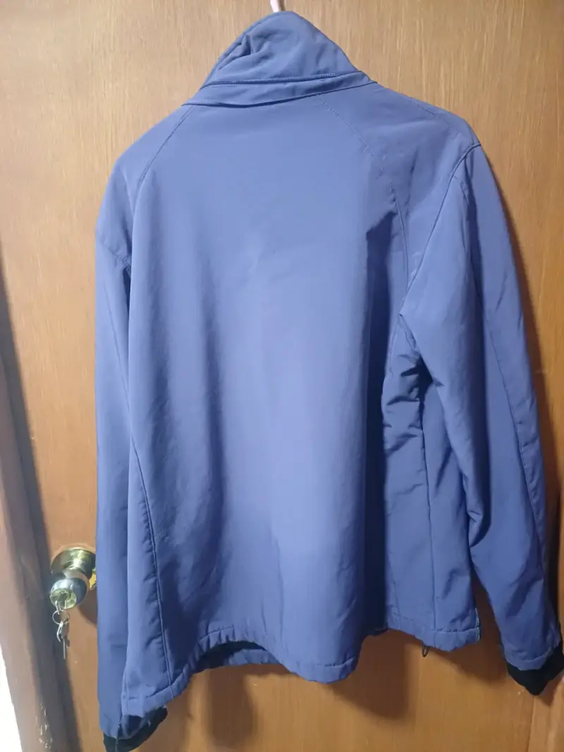 Chaqueta lila de soft shell con gorro talla L - 2