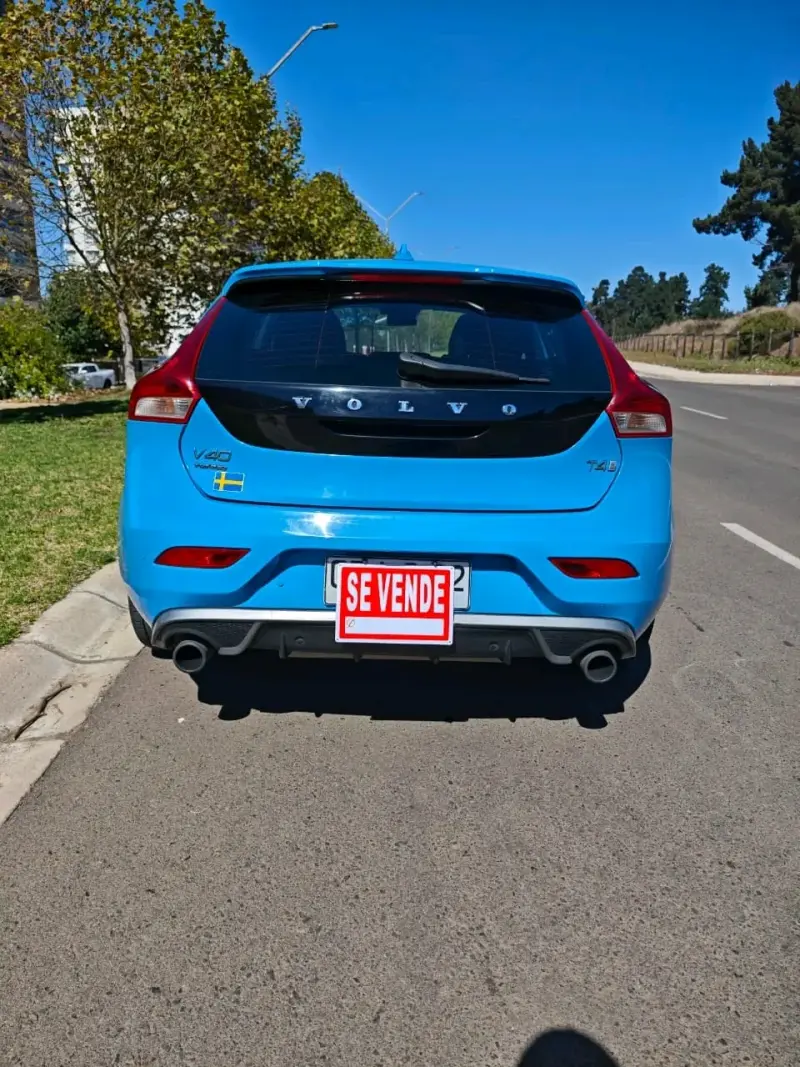Volvo V40 R Design 2015 1.6 Turbo - 6