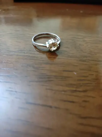 Anillo de plata 925 con piedra brillante - miniatura 1