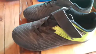Zapatos deportivos negros - miniatura 1