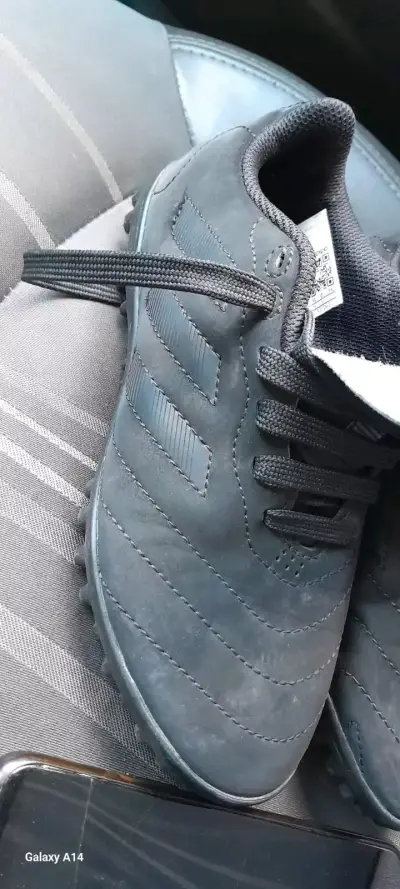 Zapatos deportivos negros - miniatura 2
