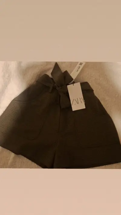 Shorts marrones a cuadros marca zara - miniatura 2