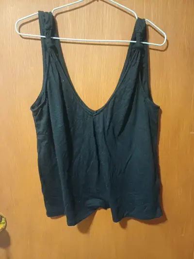 Camiseta XL sin mangas negra - miniatura 1