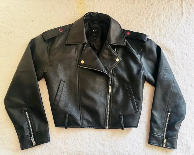 Chaqueta de cuero negra - 2