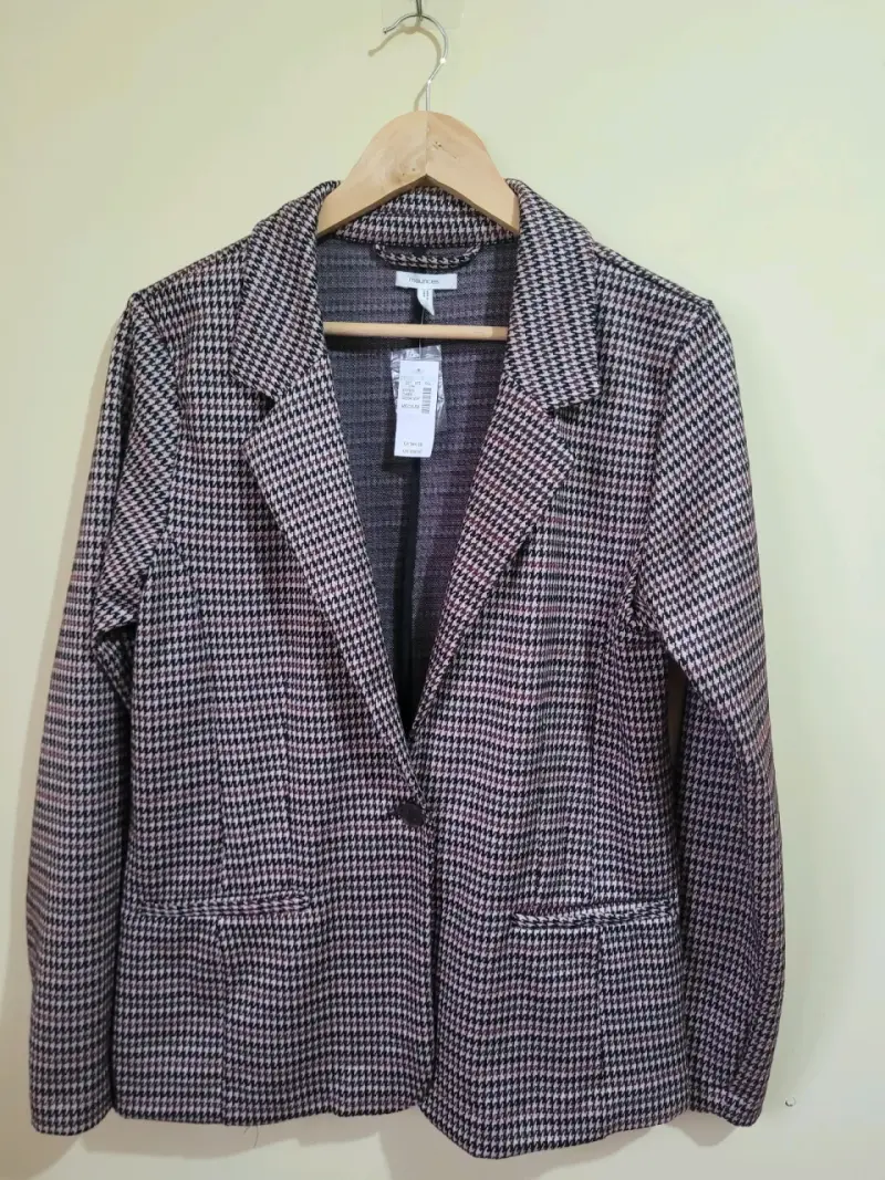 Blazer de cuadros blanco, negro y burdeo talla M - 1