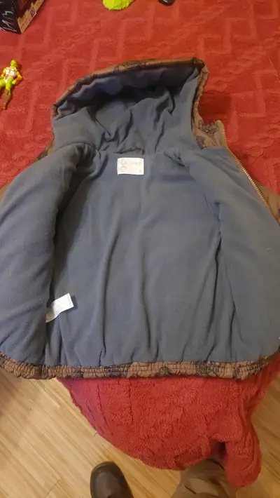 Chaqueta infantil con capucha - miniatura 2