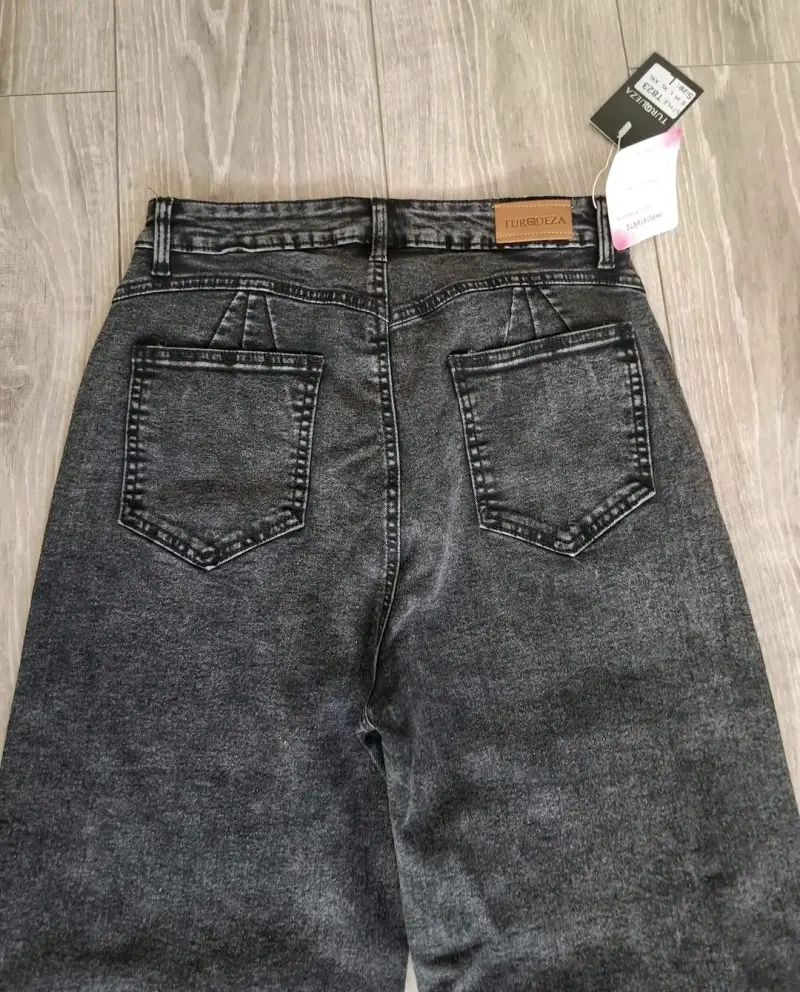 Jeans grises con cristales - 2