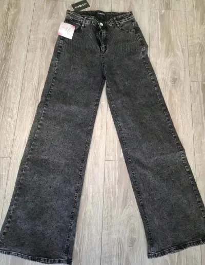 Jeans grises con cristales - miniatura 3