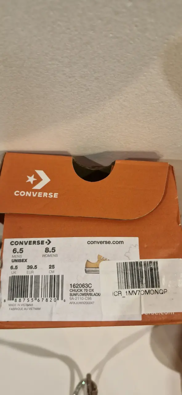 Zapatillas amarillas con cordones - 3