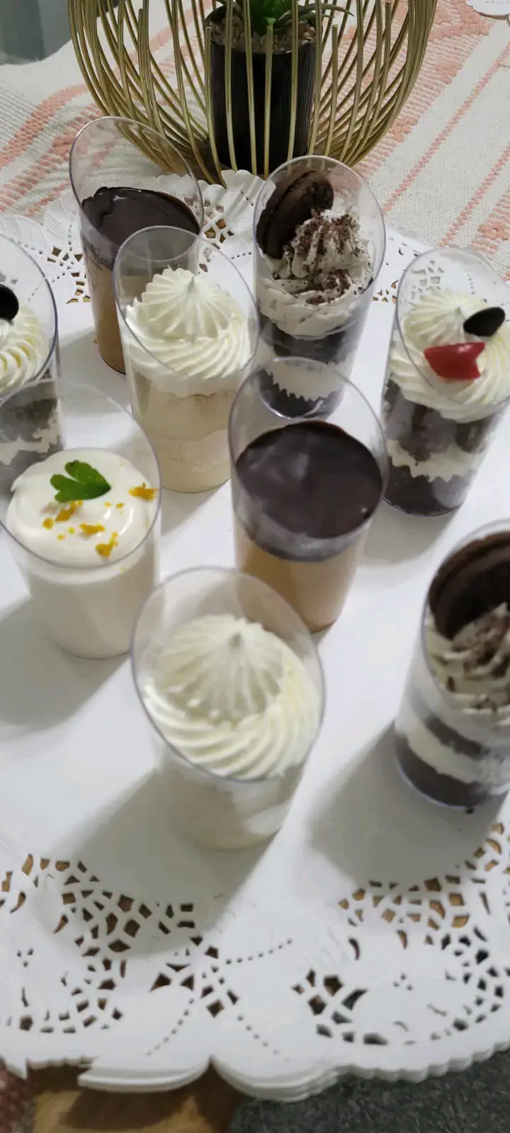 Postres en vasos variados - 4