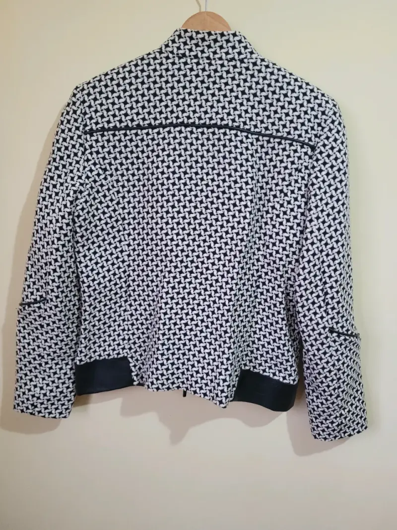 Chaqueta estampada blanco y negro - 2
