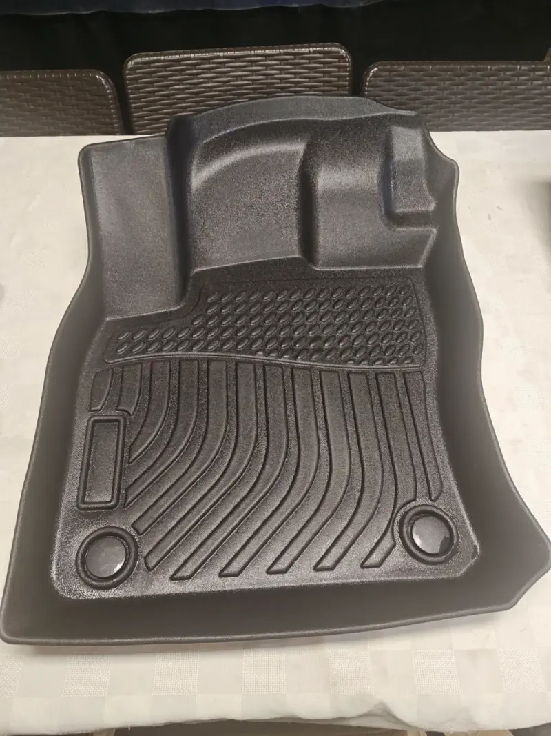 Pisos calce perfecto para Volkswagen Taos - 1