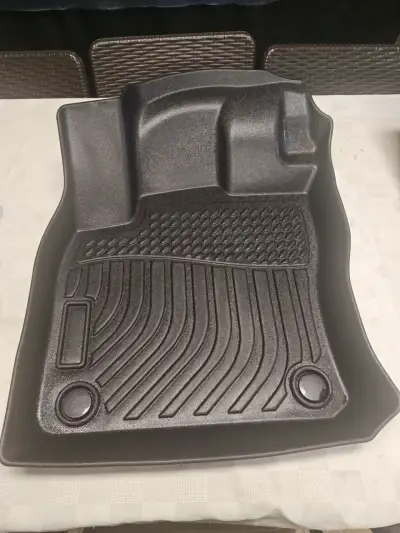 Pisos calce perfecto para Volkswagen Taos - miniatura 1