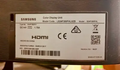 Monitor Samsung LED 24 pulgadas - miniatura 3