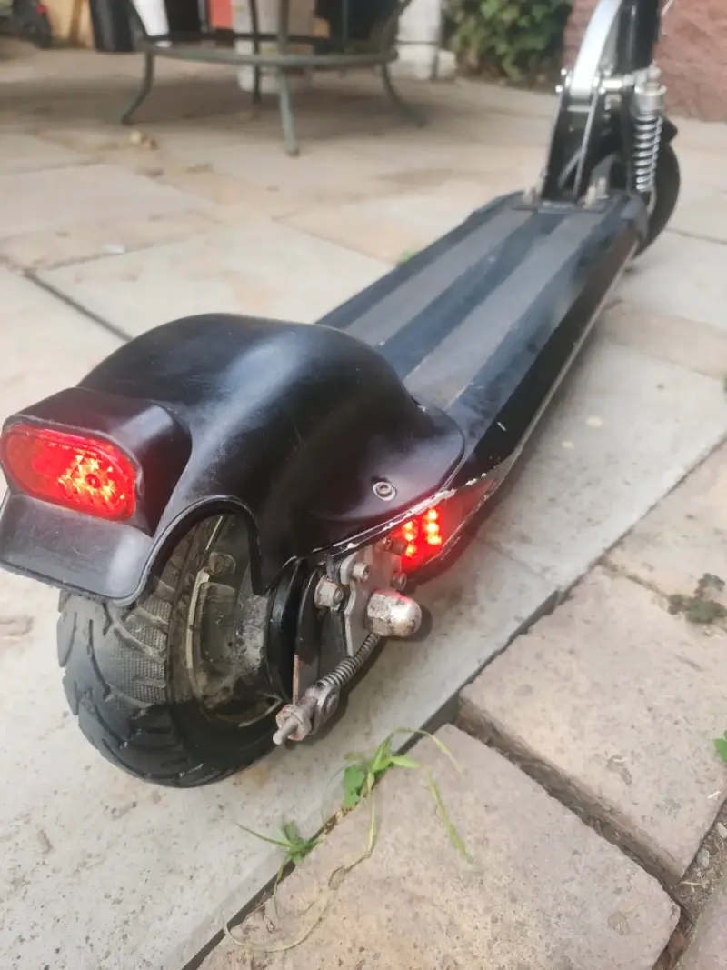 Scooter electrico Shengte 10 Pro/ 36km de rendimie - 2
